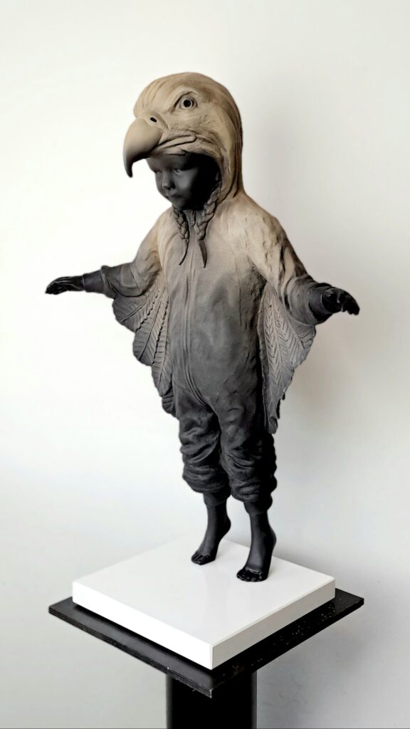 Hannes Verhoeven - 'Learning to fly' 2025 - marmercomposiet - 95 x 58 x 20 cm