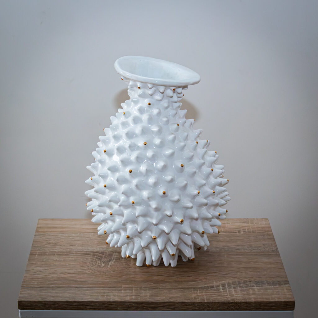 Hennie Vester - 'Vaas wit' - keramiek