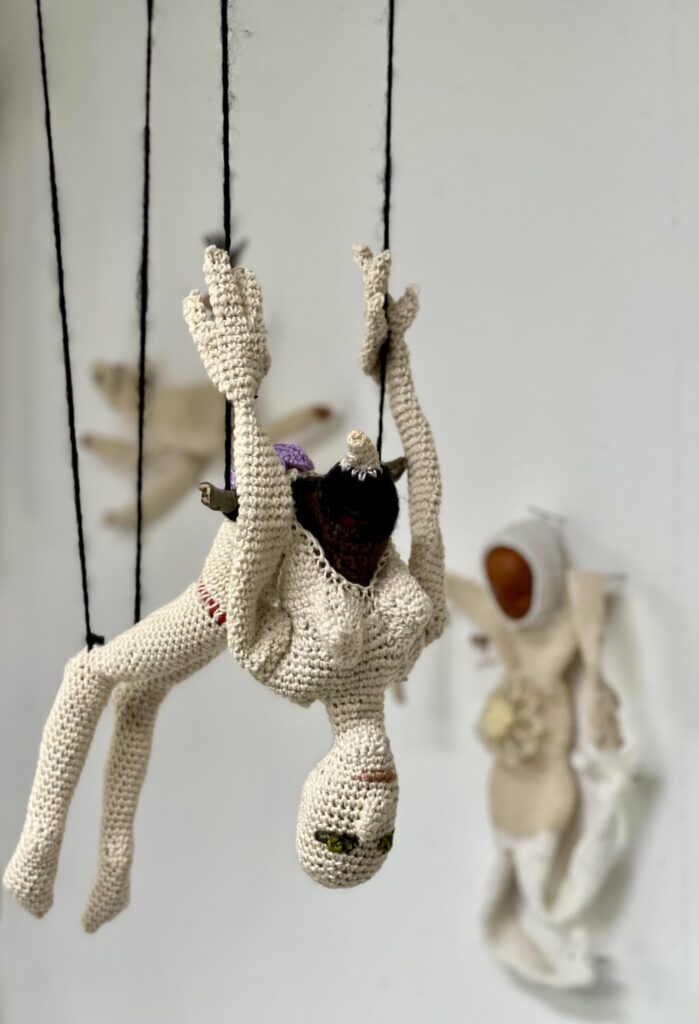 Marita Kratz - 'Ebenbilder' - gehaakt - ca 30 cm